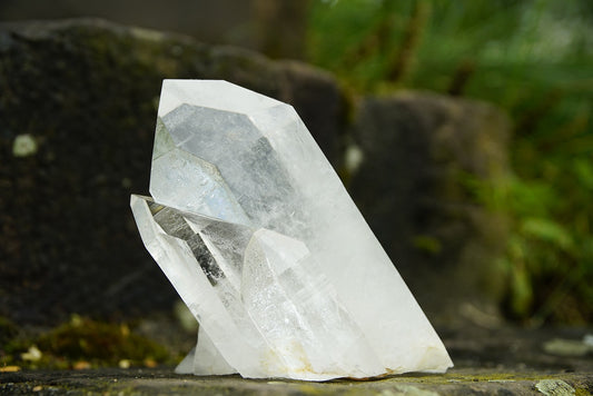 全てのパワーストーンを浄化する!?万能の石「水晶」の効果と種類