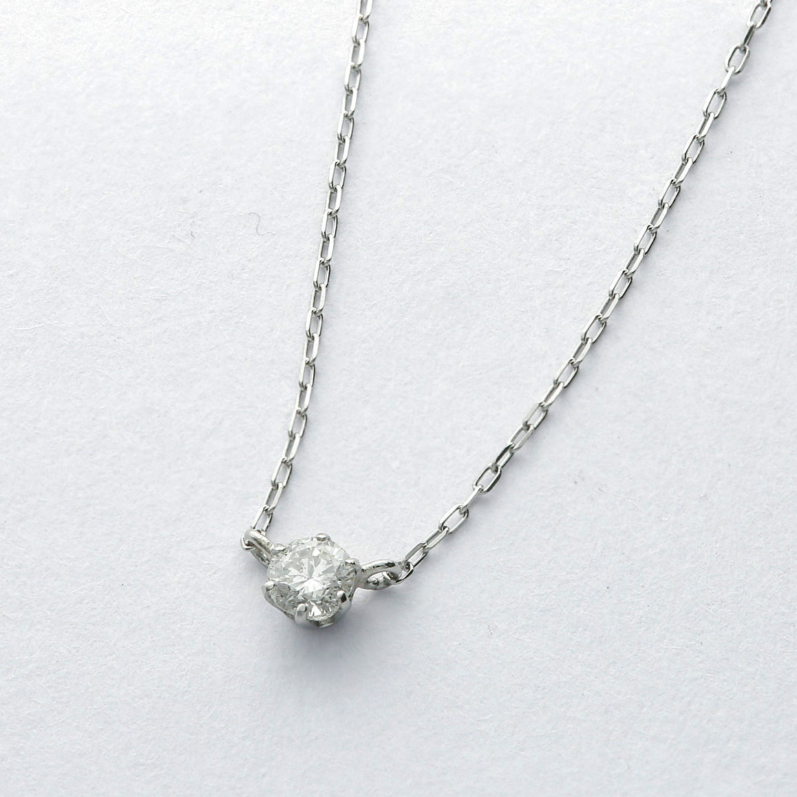 L&Co. Official Website] Platinum Diamond 0.10ct Necklace (63