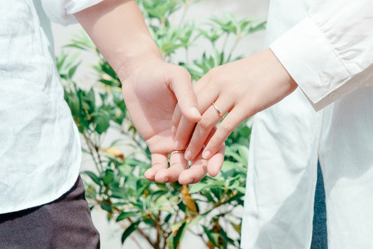 セカンドマリッジリングは結婚指輪の最旬トレンド！2本目マリッジリングの選び方を紹介