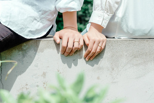 結婚指輪を、自宅で自由に 気軽に選べる。with meの結婚指輪専門サイト