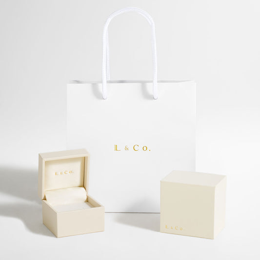 【ギフトラッピング】ホワイトジュエリーギフトボックス＆ショップバッグ