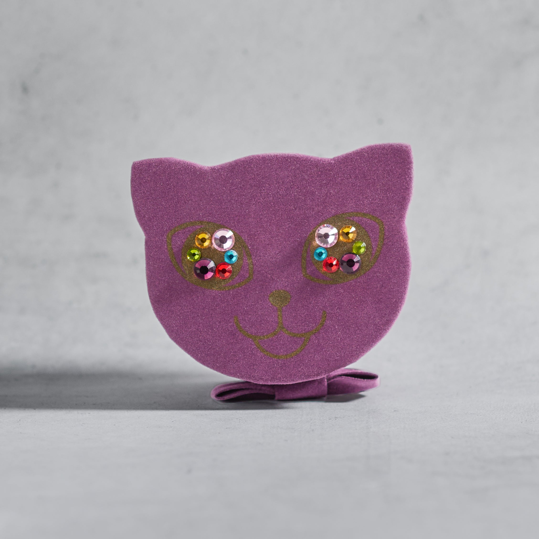 [Gift wrapping] Cat-shaped gift box and shopping bag