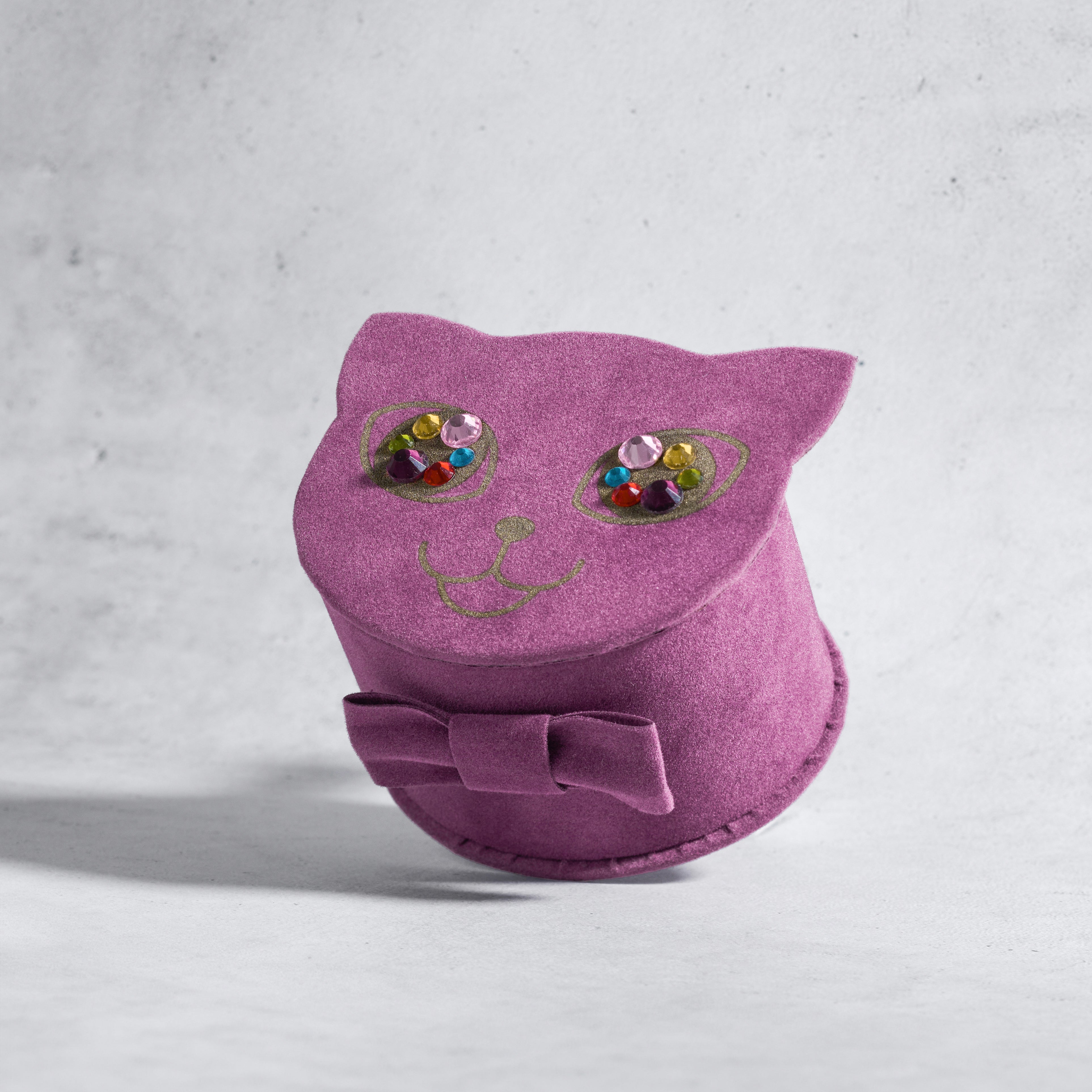 [Gift wrapping] Cat-shaped gift box and shopping bag