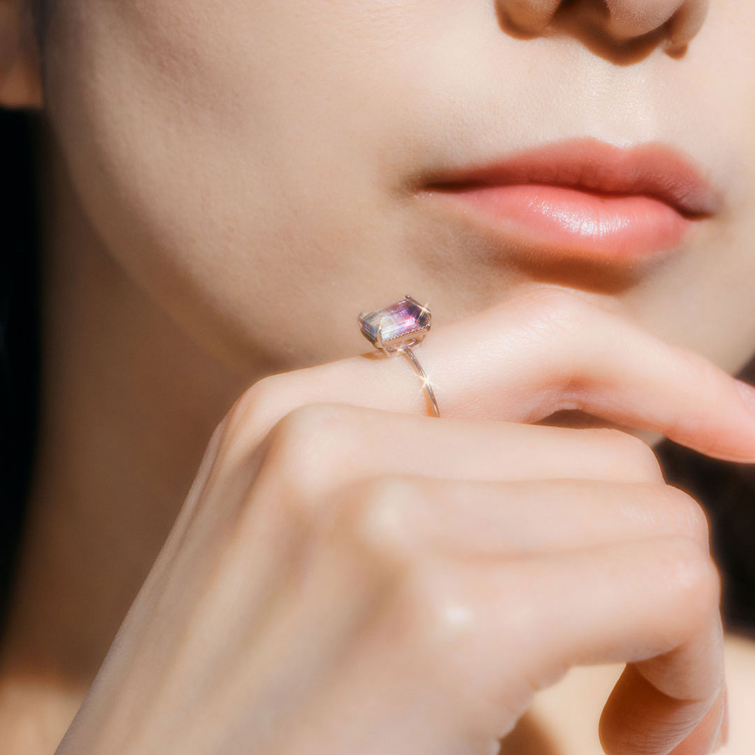 Winter Collection】PT900 レインボーフローライト リング | 31-4999