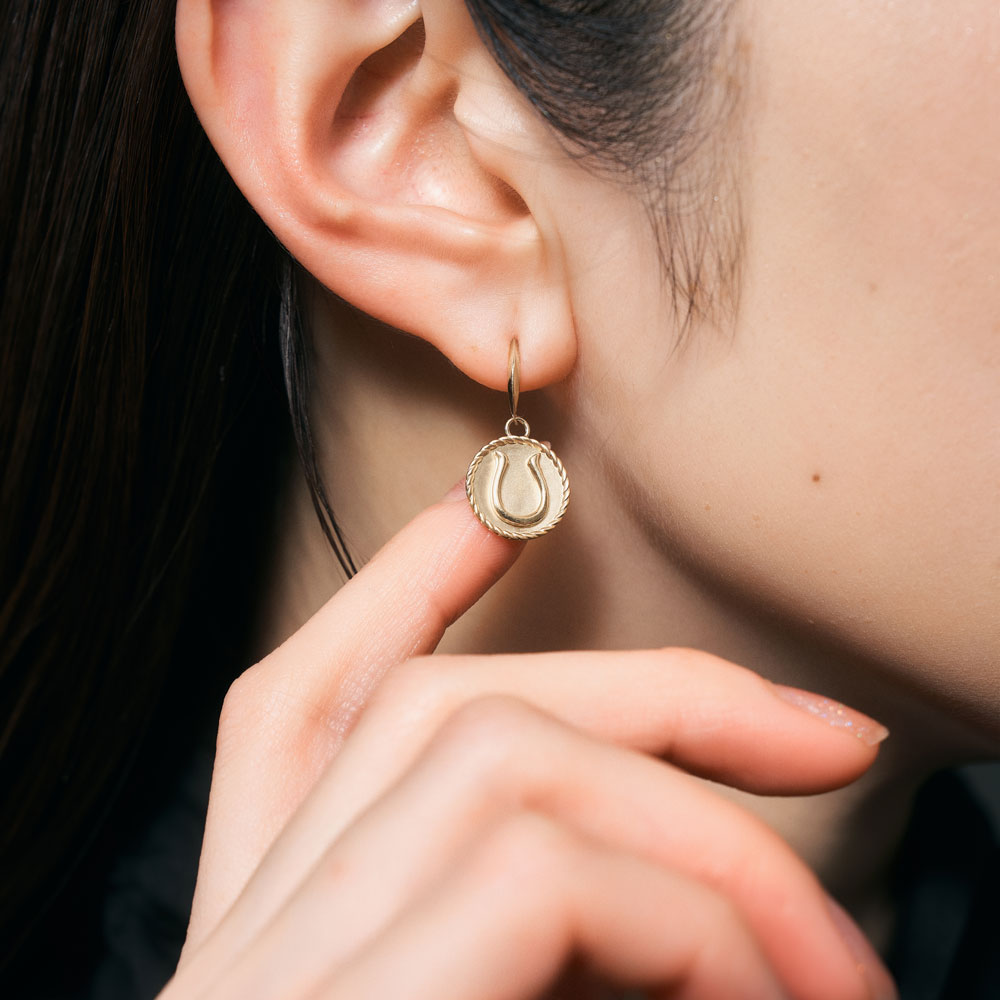 K10 馬蹄 フックピアス｜43-8724 – L&Co.
