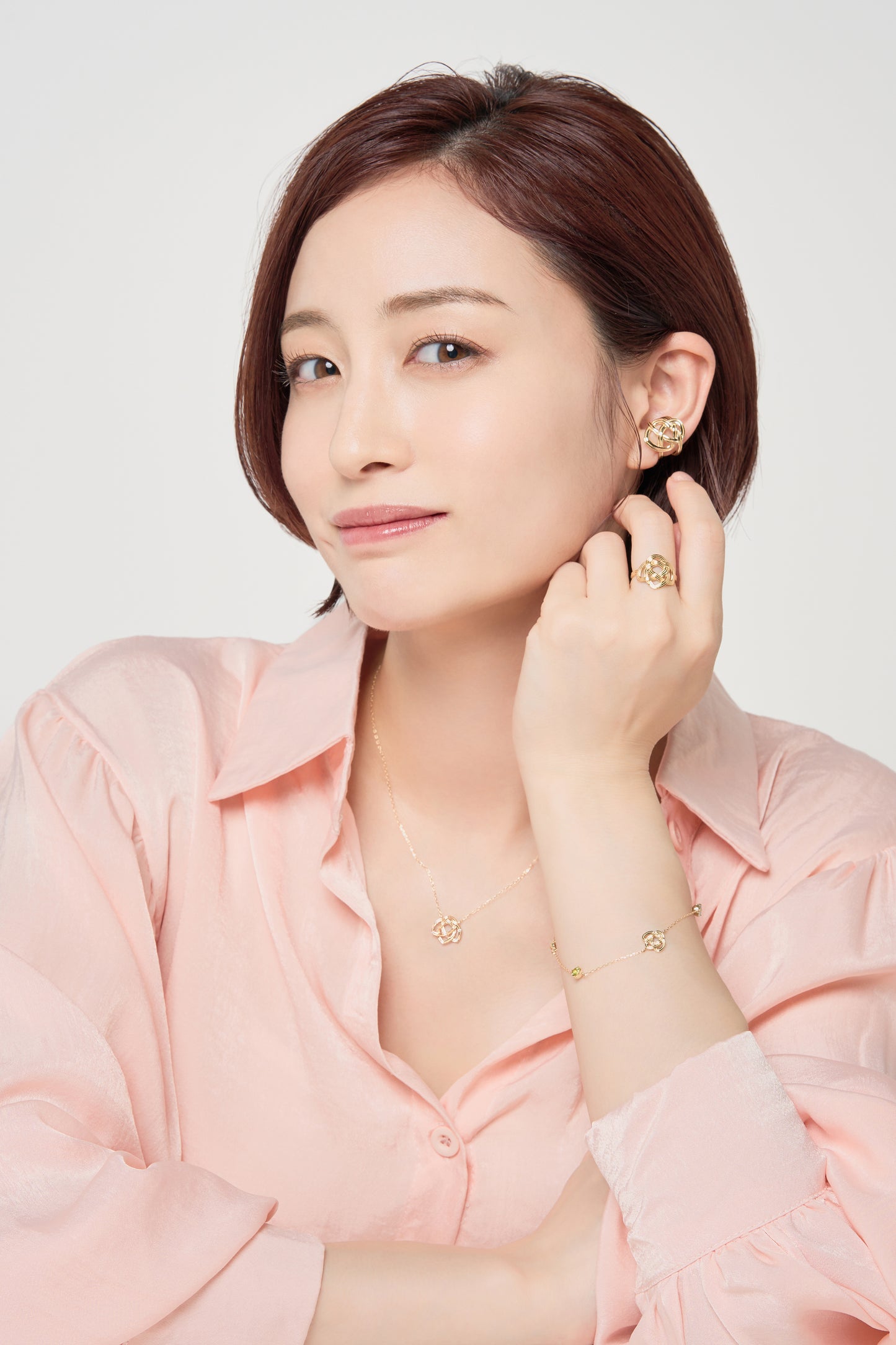 [andiima] MIZUHIKI Leaf Earcuff (large)