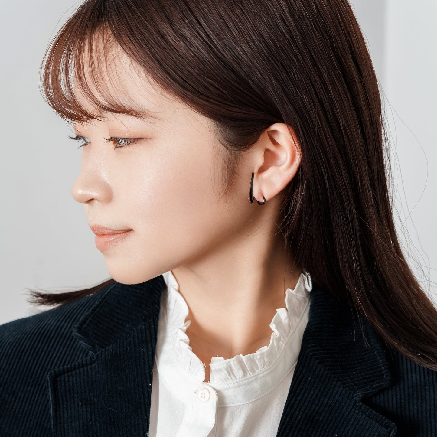 【片耳】SV925 ユニークデザイン ピアス（ブラック）