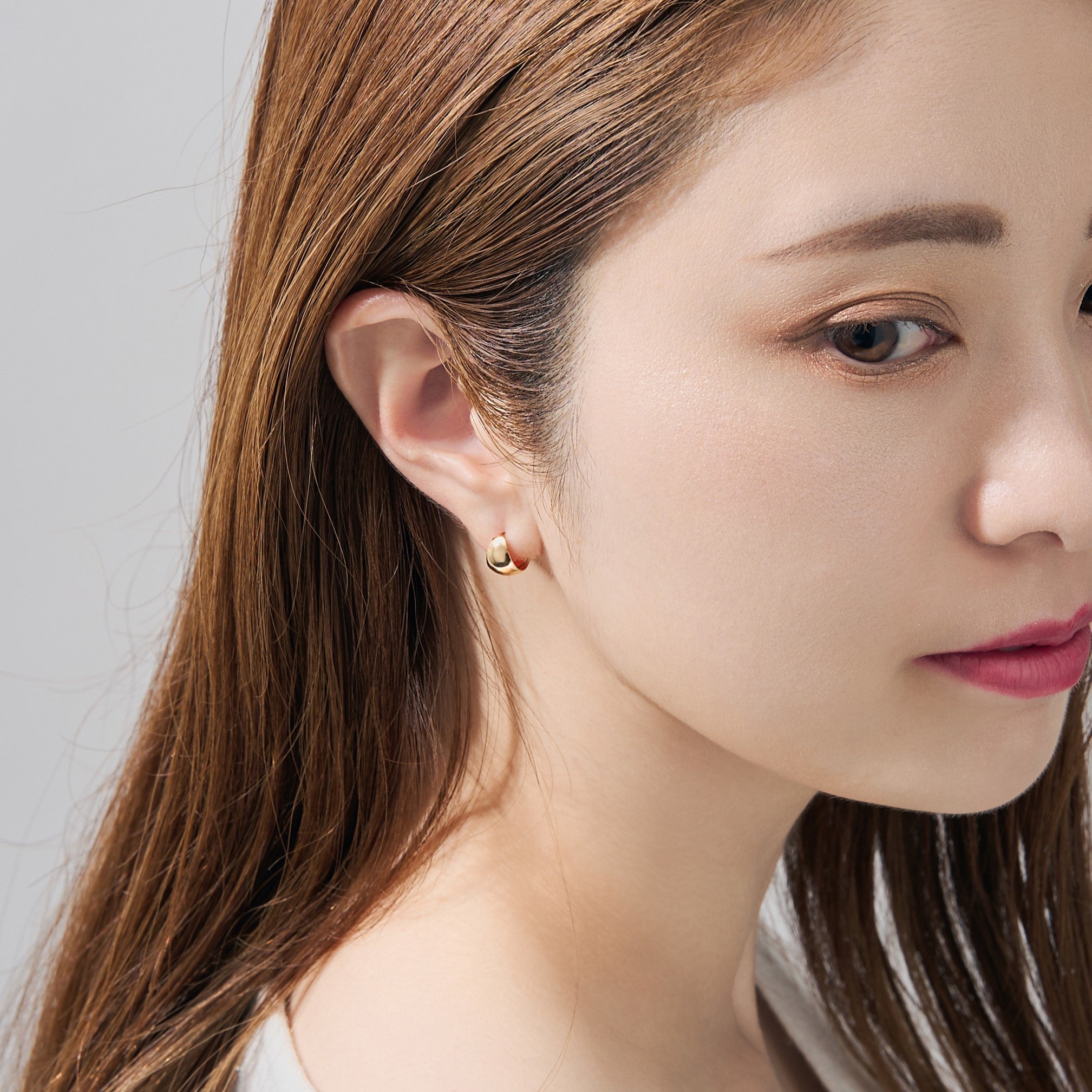 K18 月甲 フープピアス – L&Co.