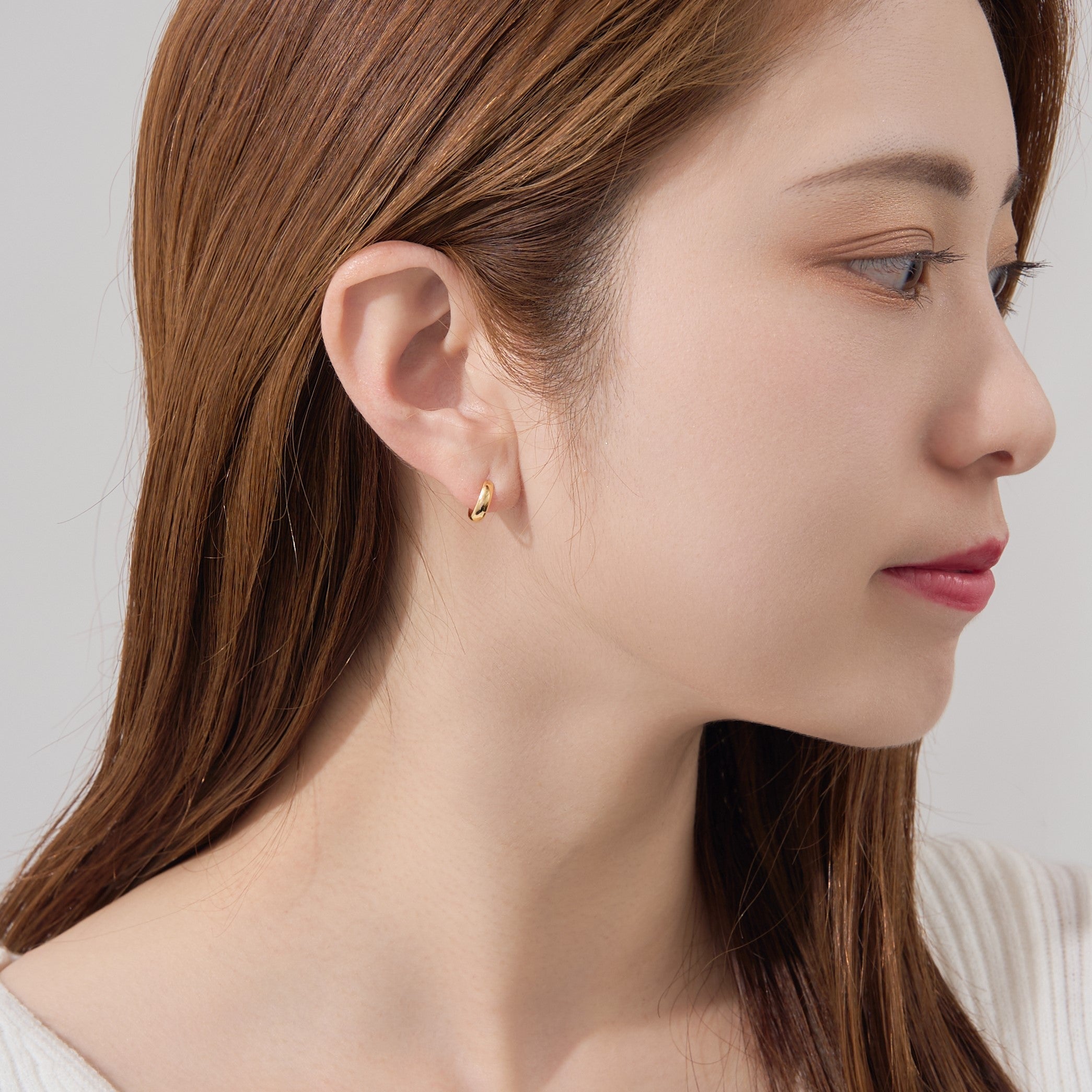 K18 月甲 フープピアス – L&Co.