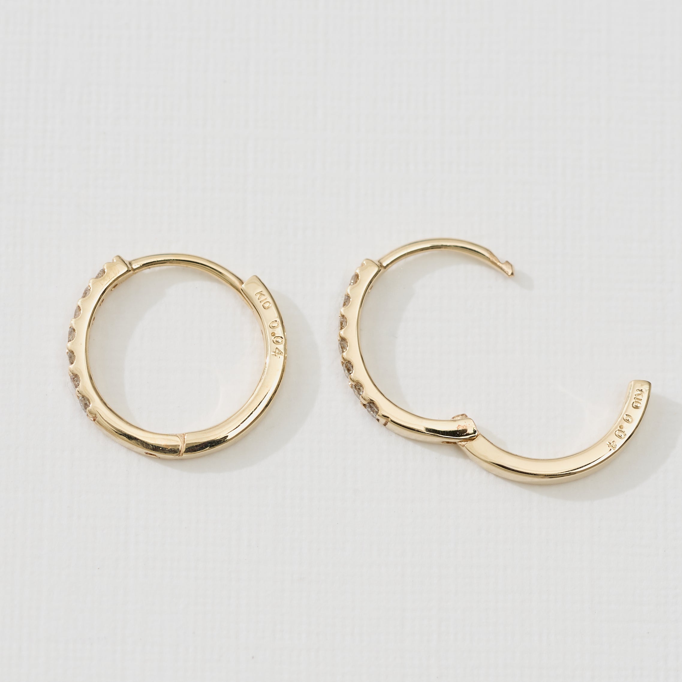 K10YG ダイヤモンド 計0.08ct フープピアス – L&Co.