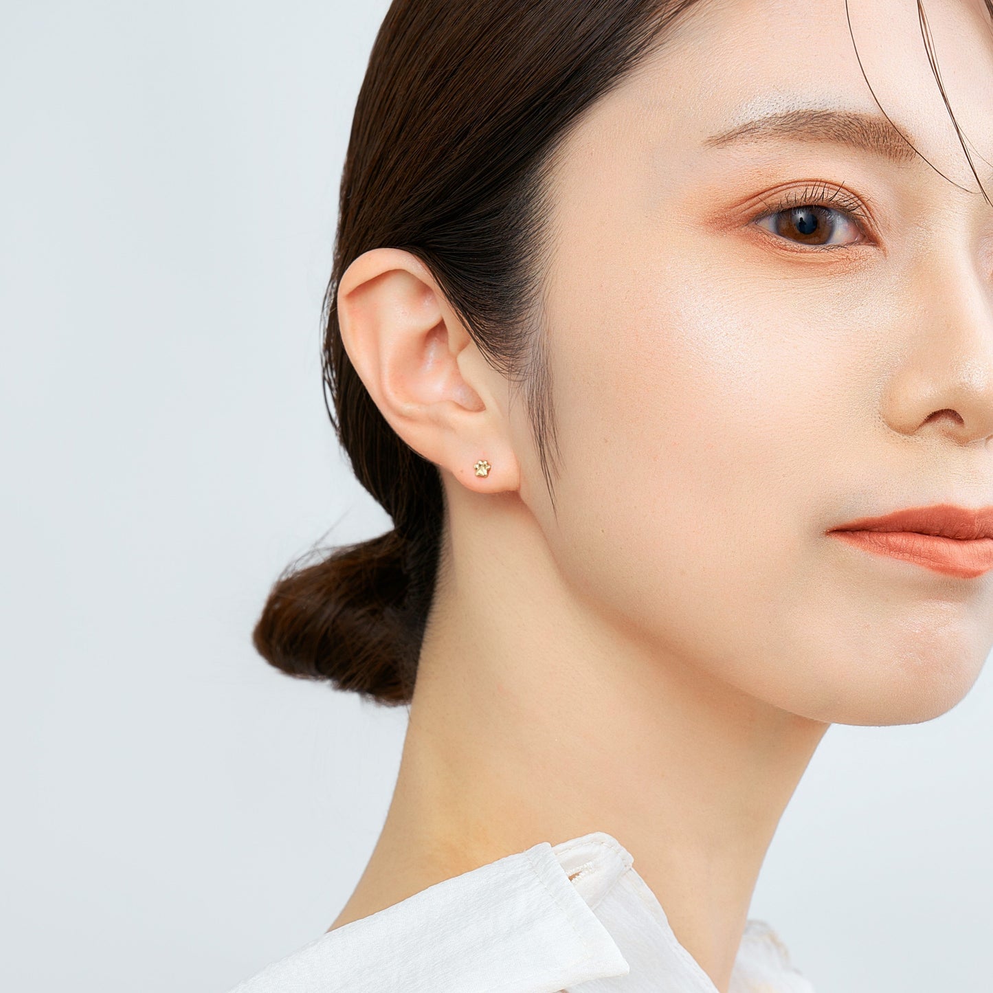 K10 肉球 スタッドピアス ❘ 43-1664