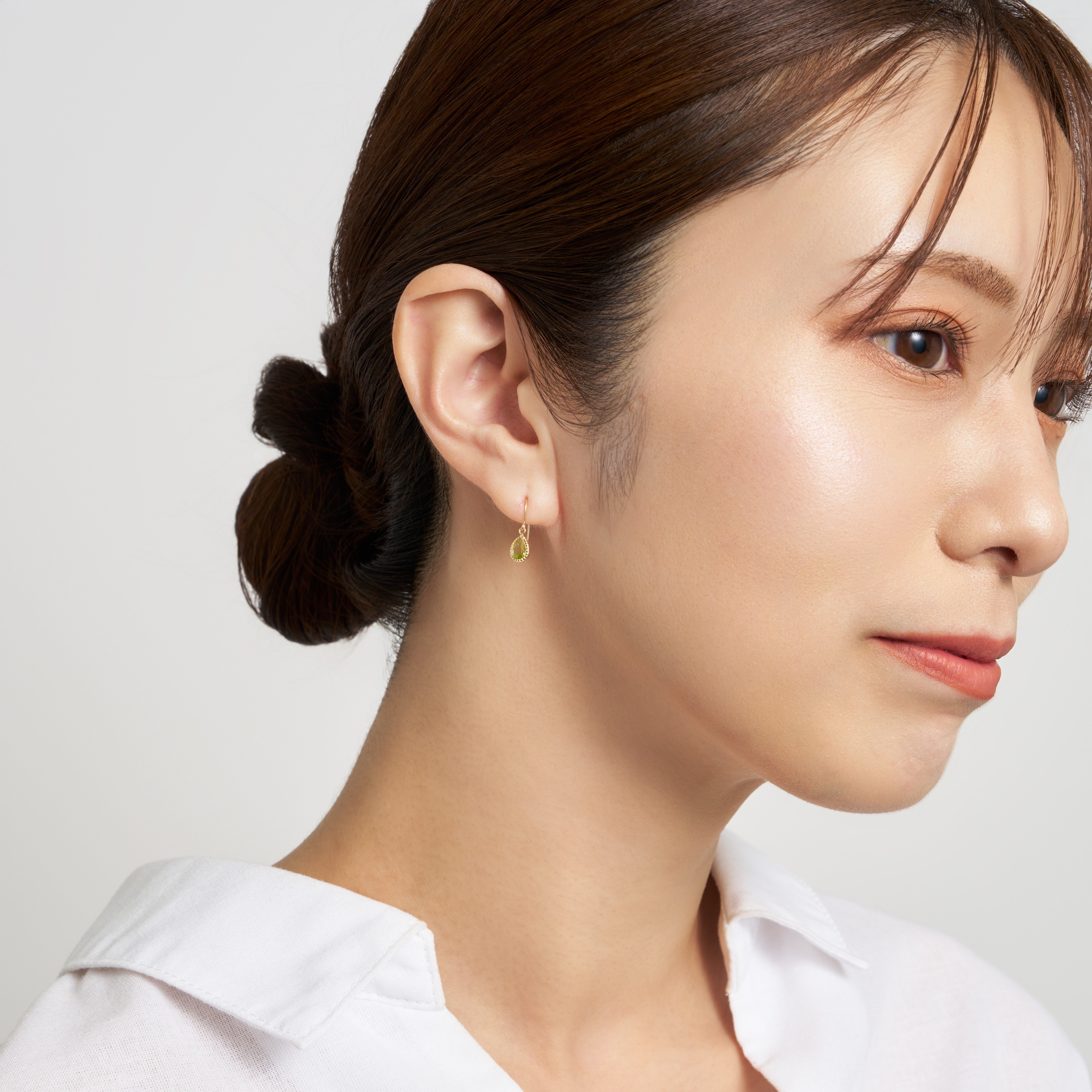 K10 ペリドット フックピアス – L&Co.