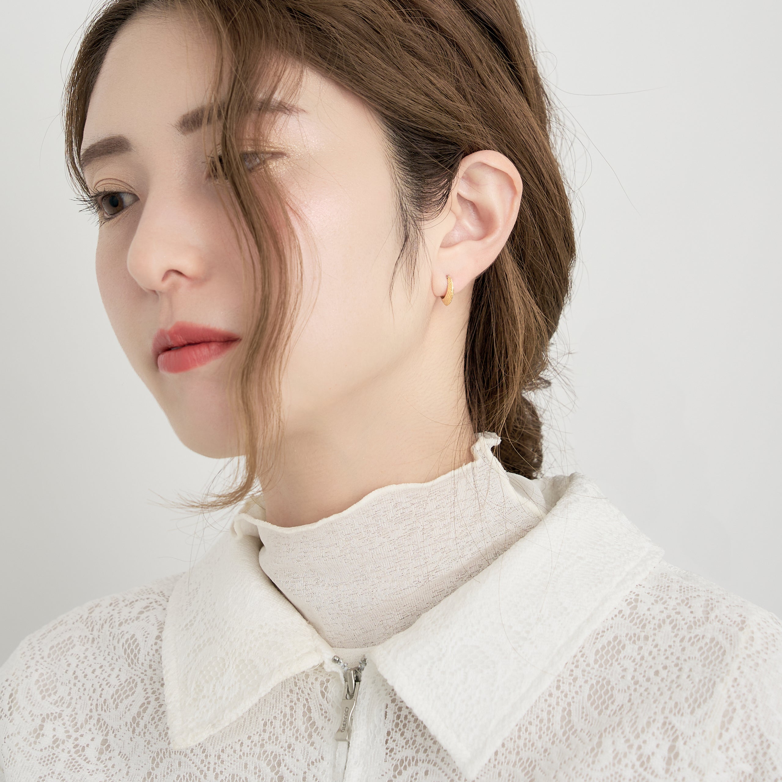K18 ムーンデザインフープピアス（02） | 43-8342 – L&Co.