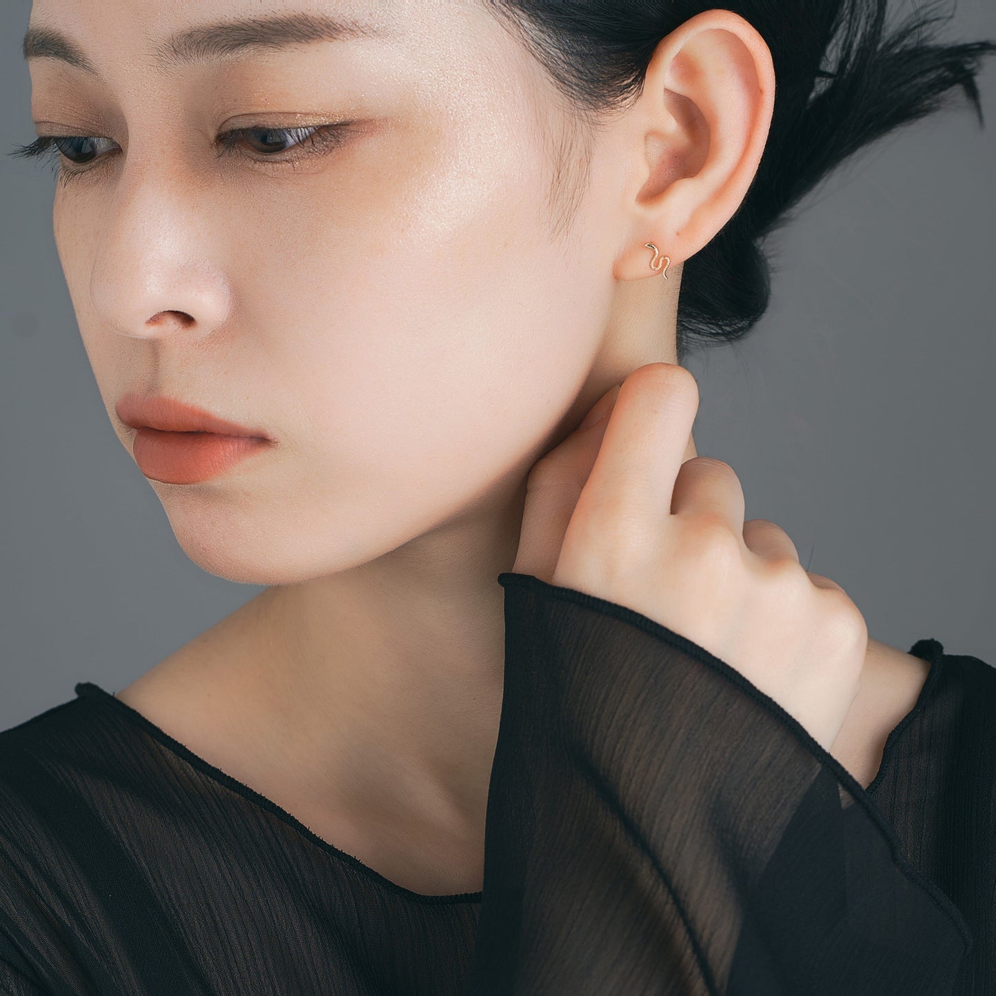 K10 ヘビ 蛇 ピアス ❘ 43-8443