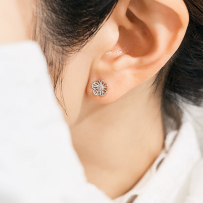 K10WG フラワー ピアス（03）| 43-8493