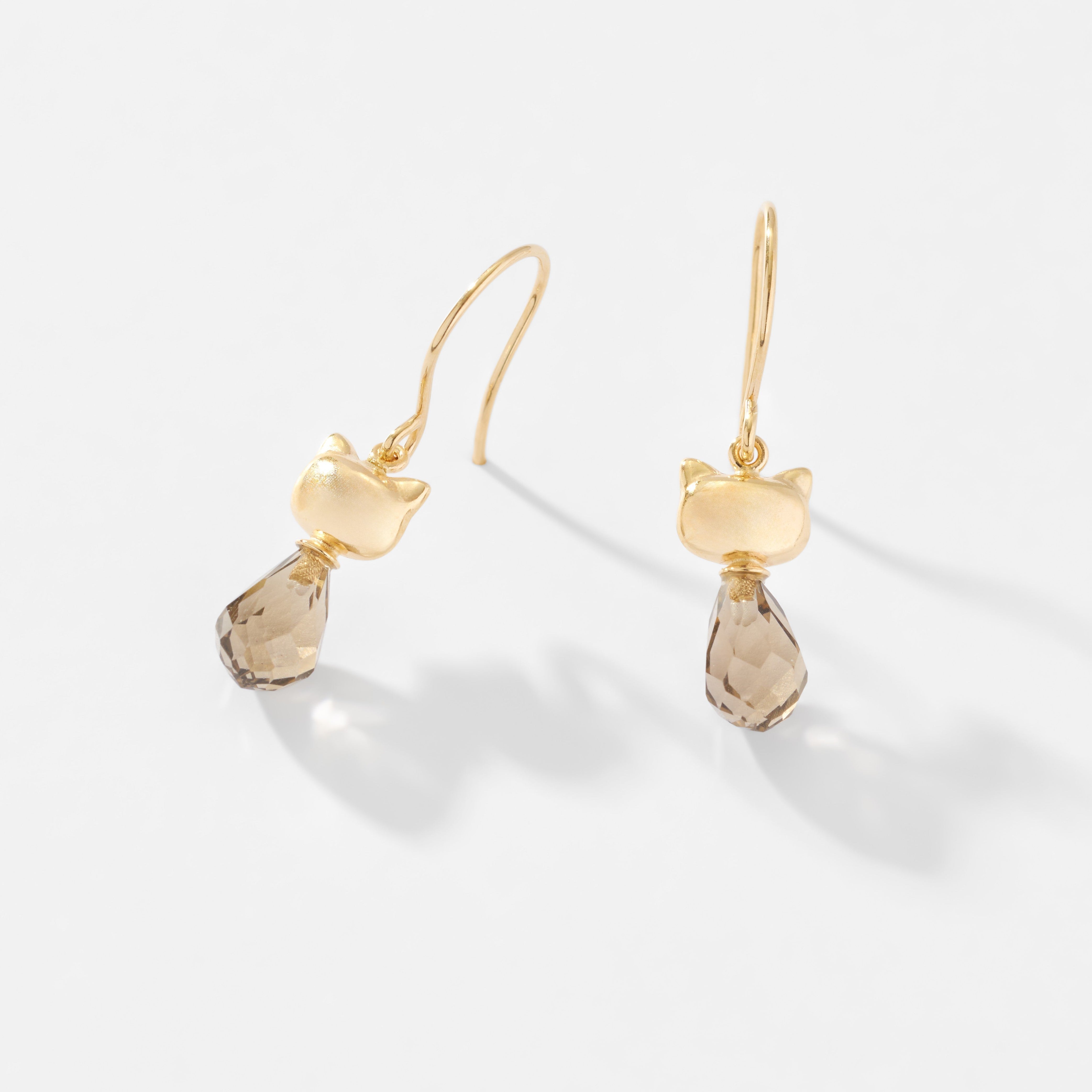 K10 ネコ フックピアス – L&Co.