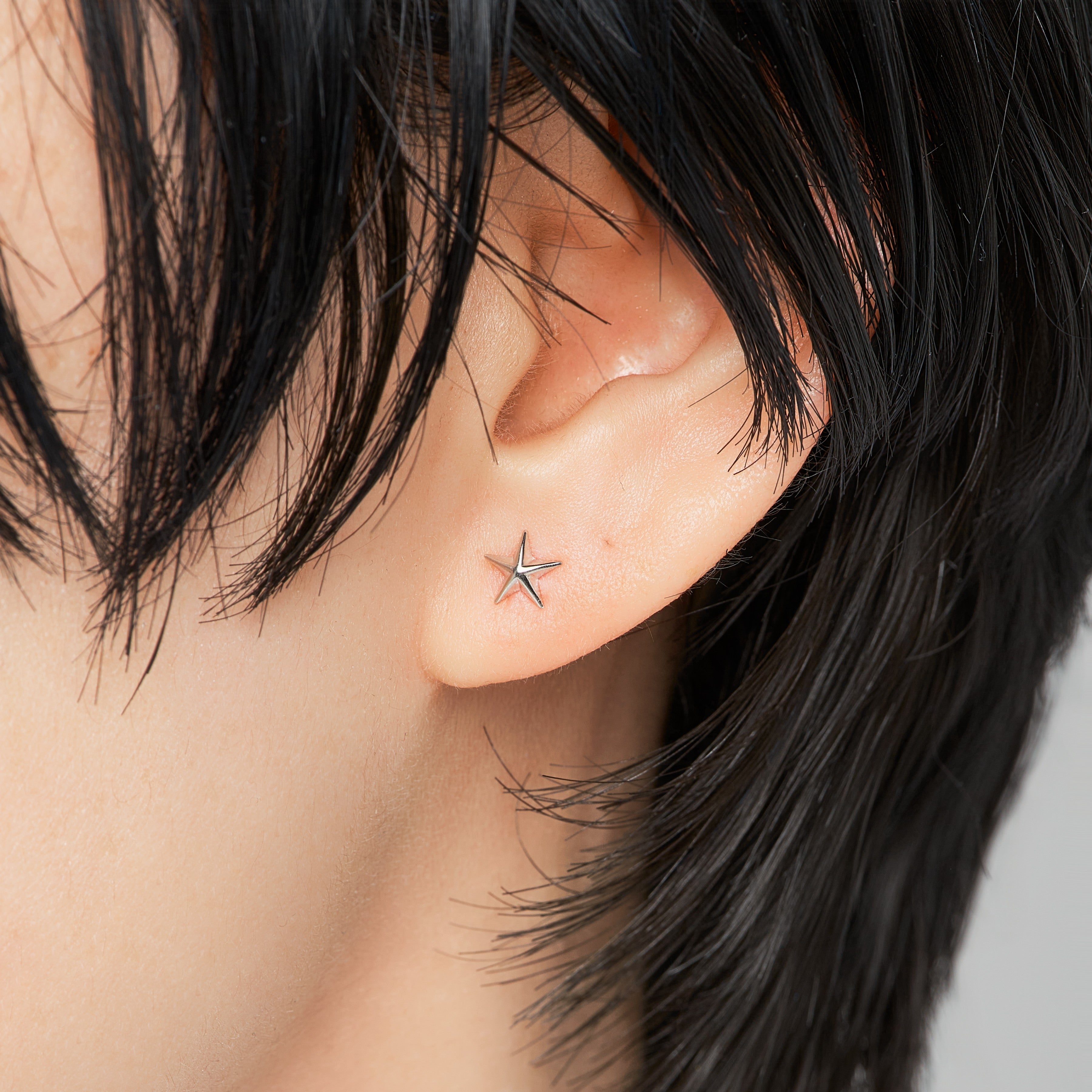 片耳】K10WG 星 スタッドピアス ❘ 43-8900 – L&Co.