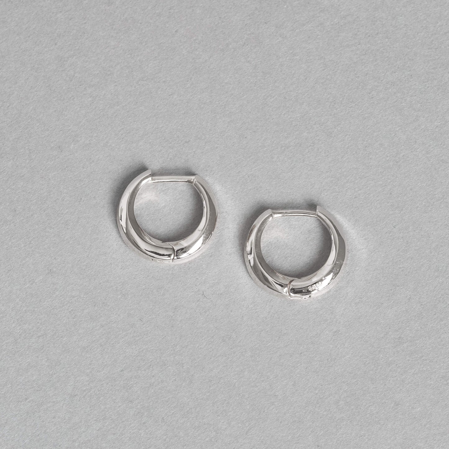 SV925 地金 デザイン フープピアス（09-W/Y）| 44-1538-1539