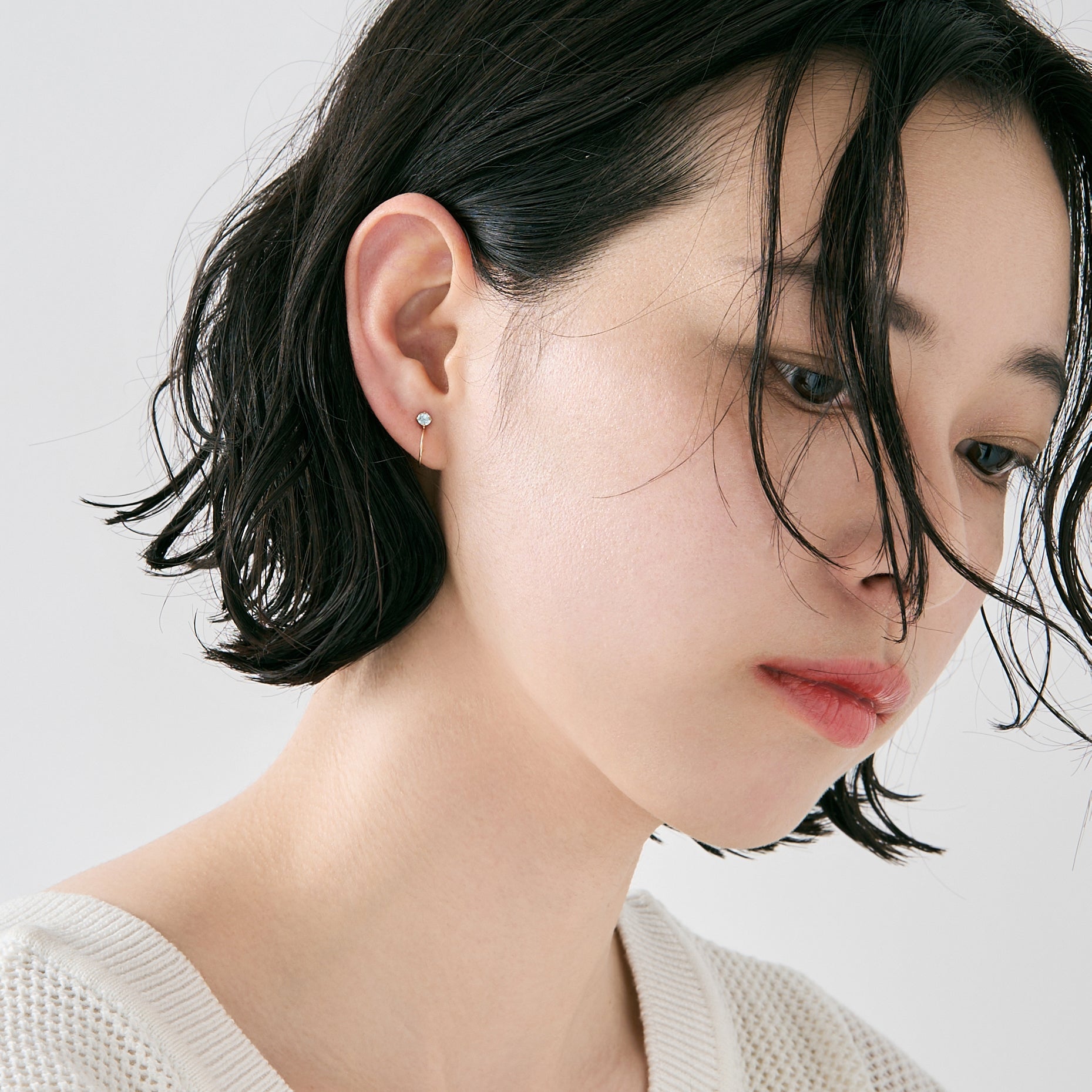 K10 誕生石 イヤリング（3月：アクアマリン）| 55-7083