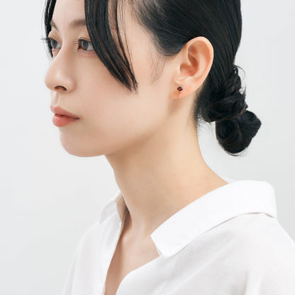 K10PG カニ イヤリング ❘ 55-7577