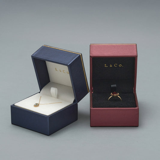 [Gift Wrapping] White Jewelry Gift Box &amp; Shop Bag