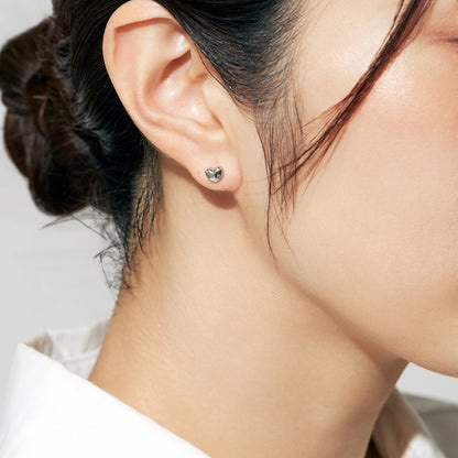 Pt900 地金 中空 スタッドピアス（ハート：大） | 95-8616