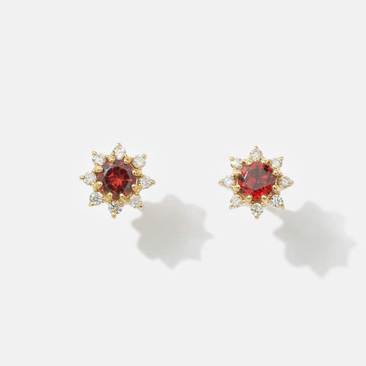 K18 誕生石×ダイヤモンド スタッドピアス （1月：ガーネット）❘ 96-3040