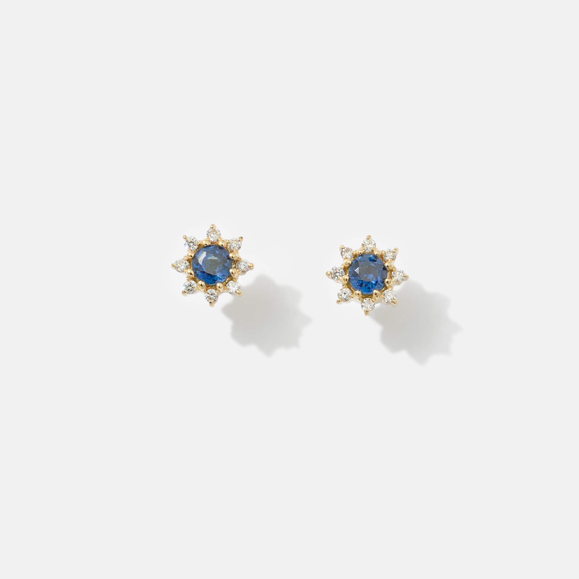 K18 誕生石×ダイヤモンド スタッドピアス （9月：サファイア） – L&Co.