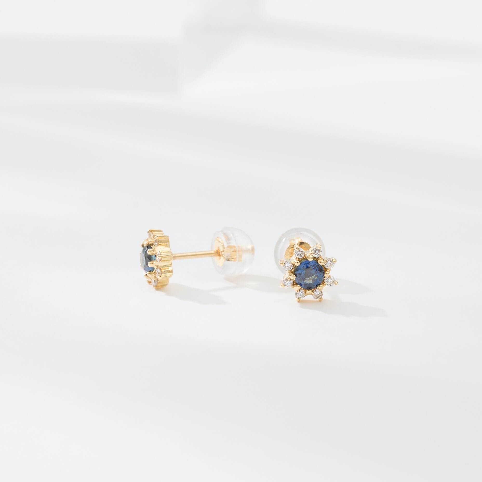 K18 誕生石×ダイヤモンド スタッドピアス （9月：サファイア） – L&Co.