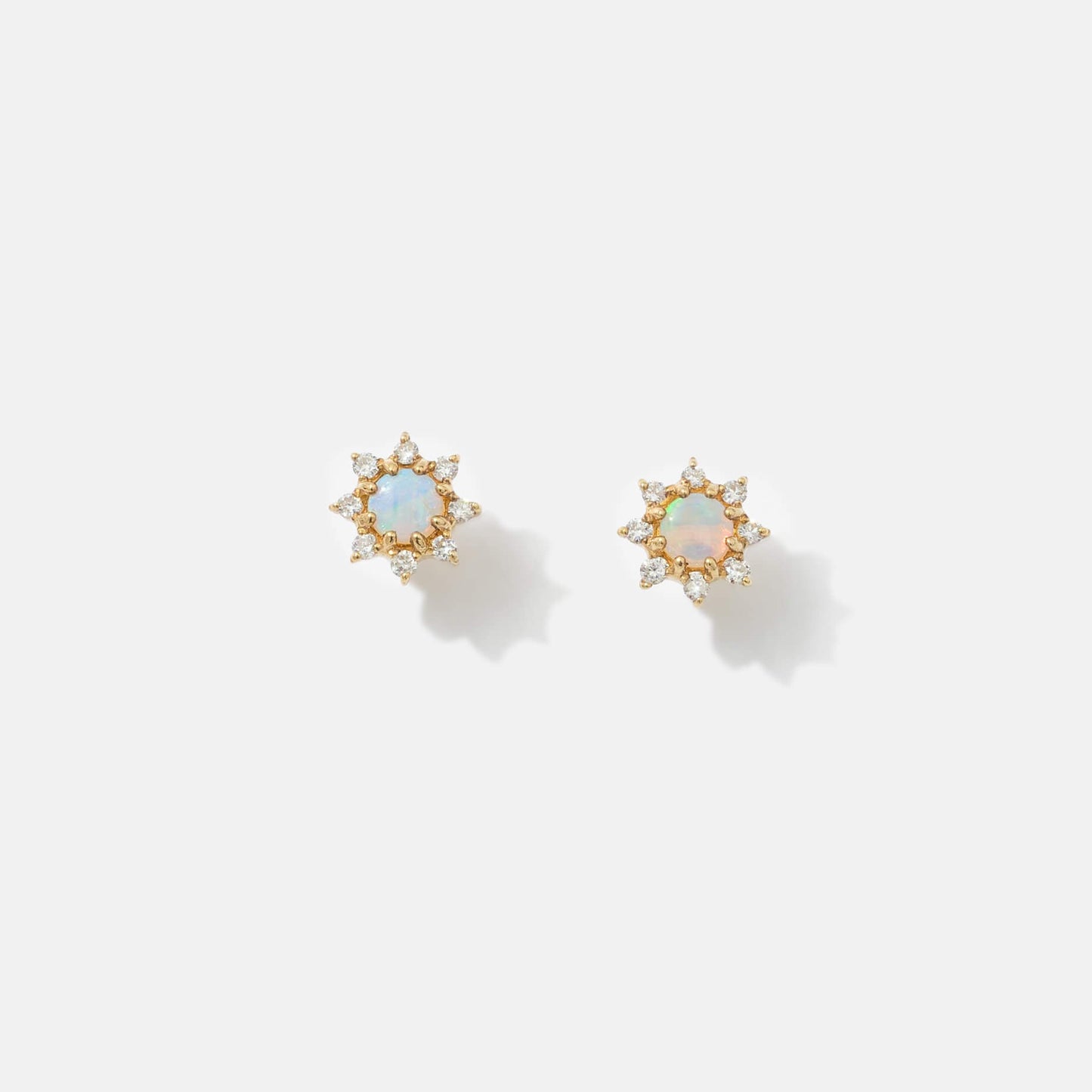 K18 誕生石×ダイヤモンド スタッドピアス （10月：オパール）❘ 96-3049