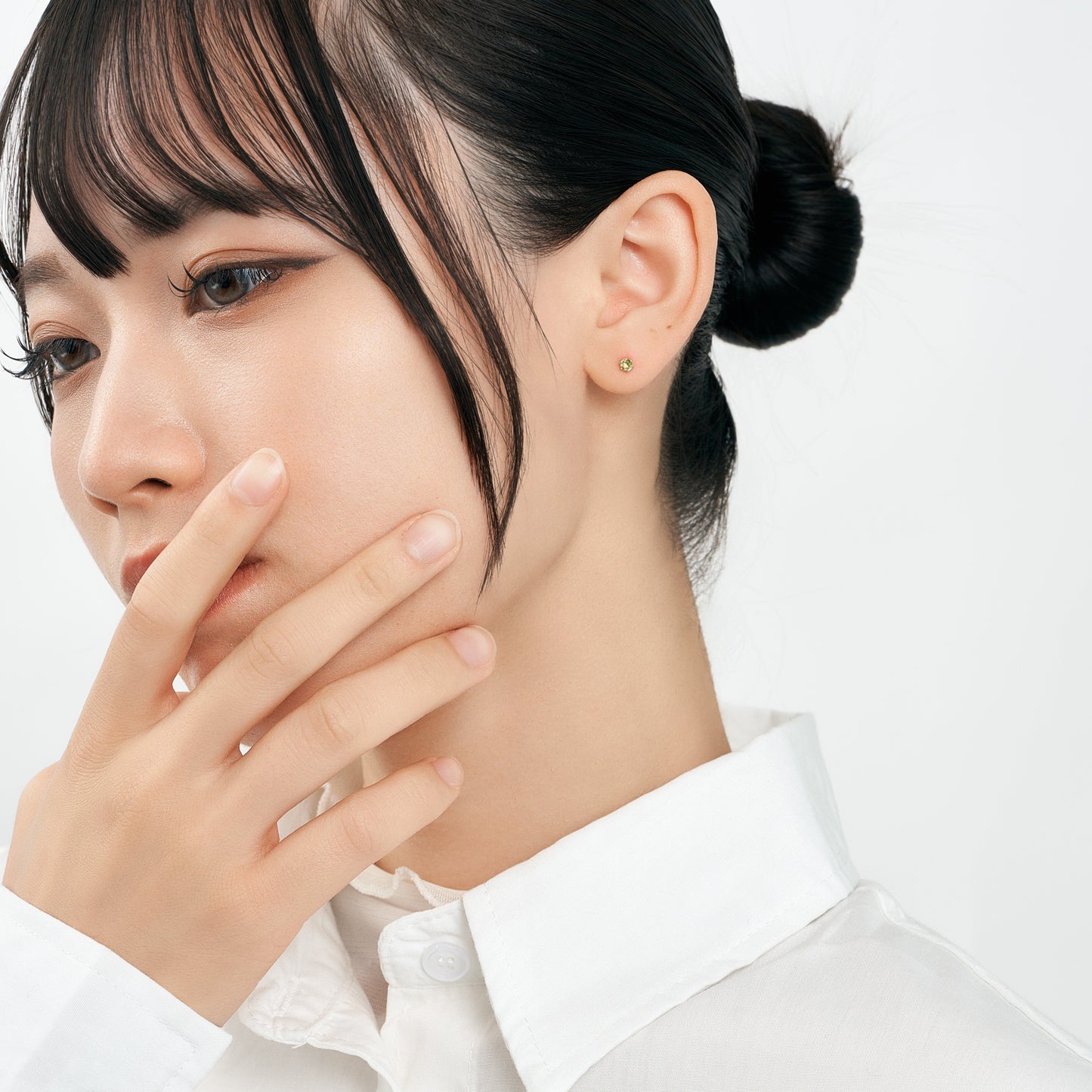 K18 誕生石 スタッドピアス 3mm（8月：ペリドット）｜96-3178