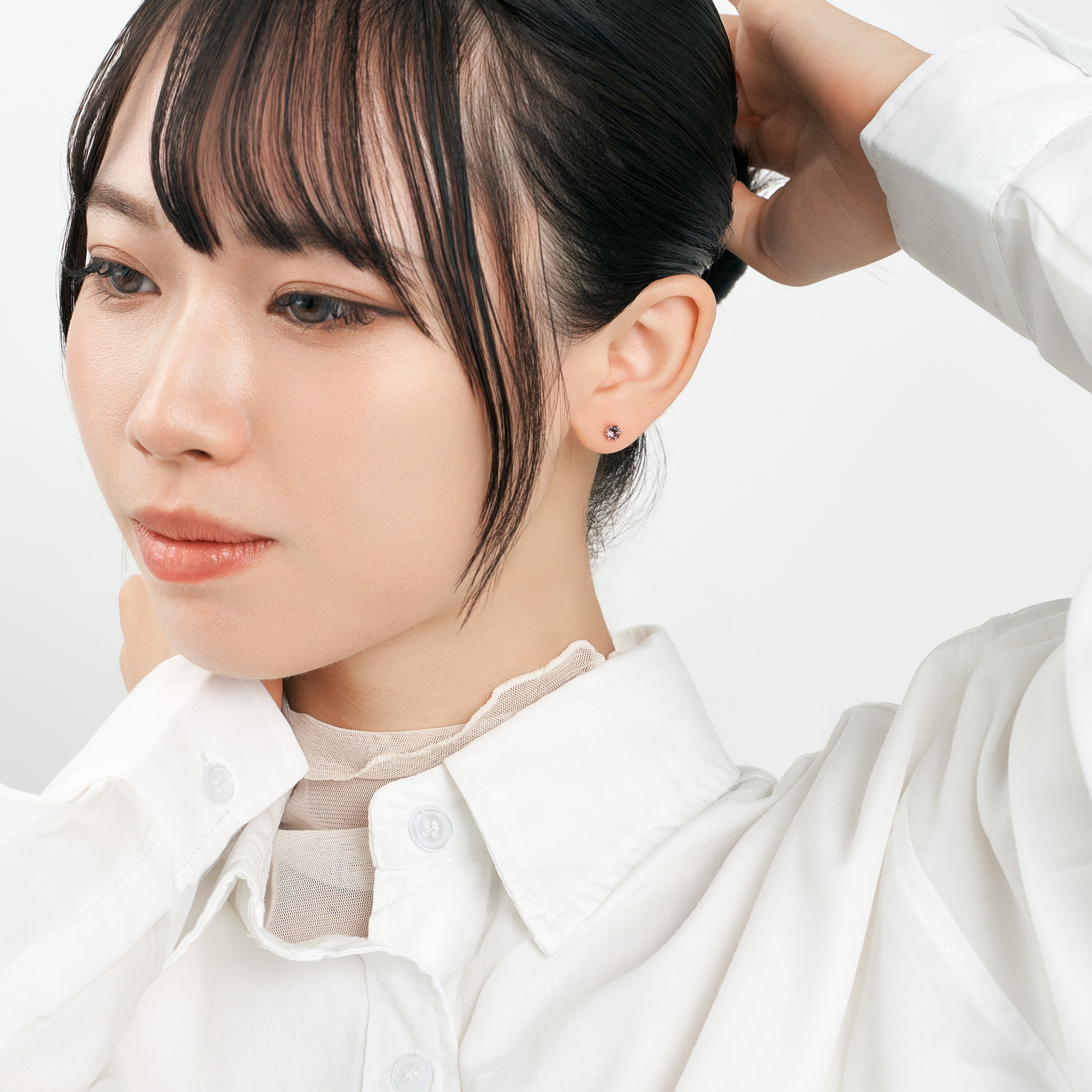 K18 爪留め 誕生石 スタッドピアス 4mm（2月：アメジスト） – L&Co.