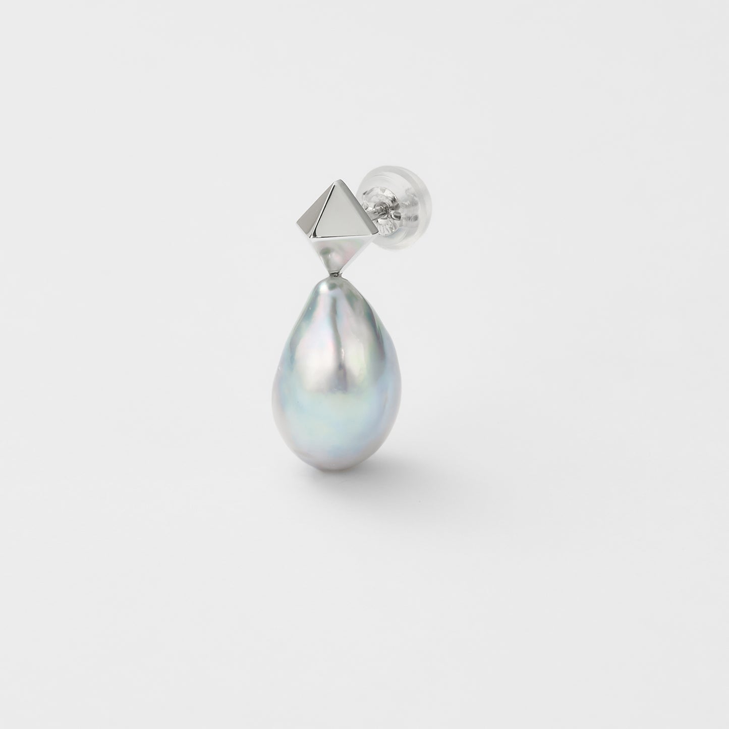 【lilo】Edgy pearl pierce