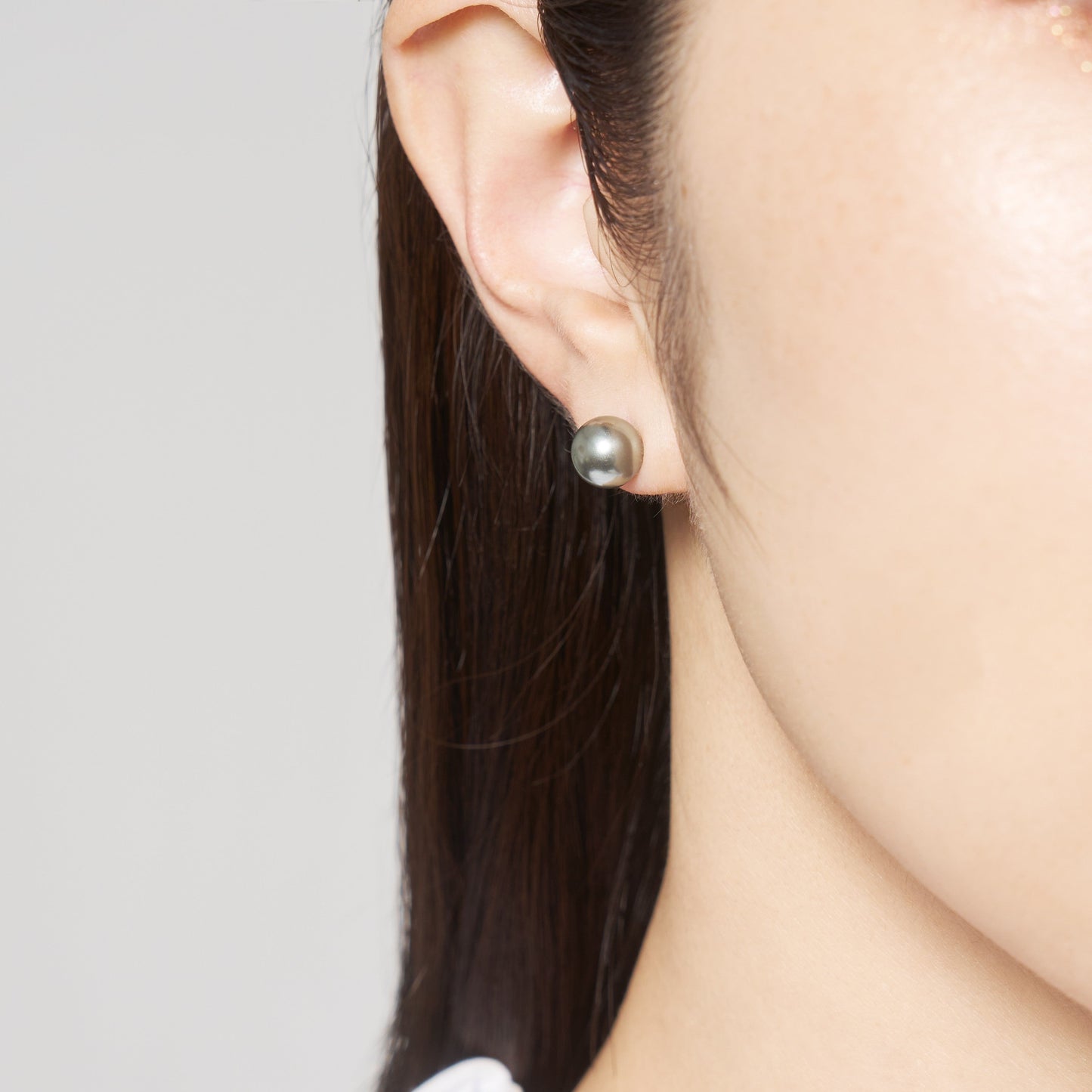 K10 カラーシェルパール スタッドピアス（8mm/グリーン）| 96-6934
