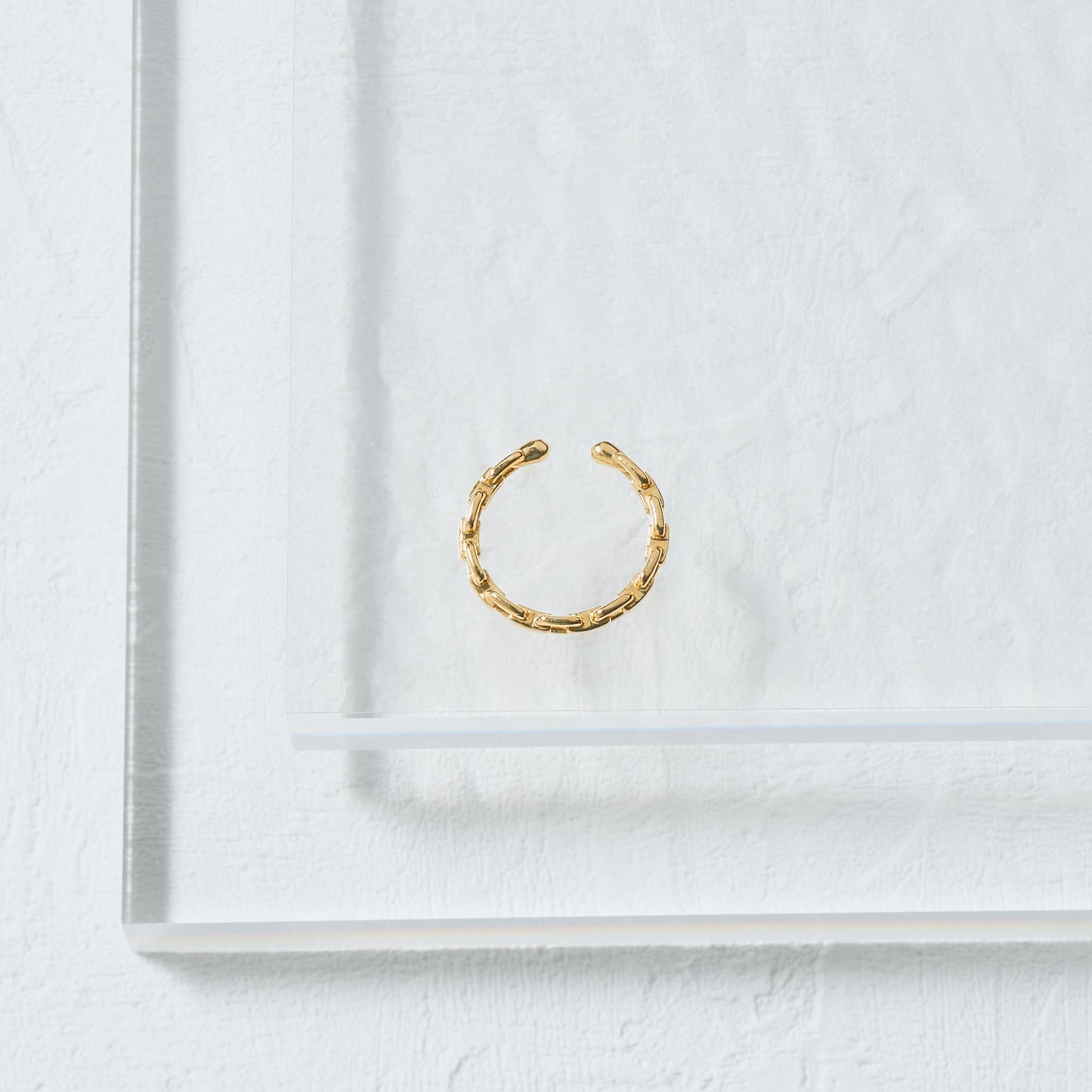 SV925 ユニセックス チェーン風 イヤーカフ（W/Y/B）