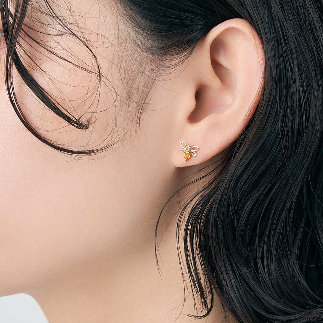 K10 ハチ 蜂 スタッドピアス – L&Co. K10 ハチ 蜂 スタッドピアス – L&Co.