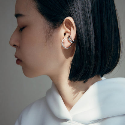 SV925 ユニセックス チェーン風 イヤーカフ（W/Y/B）