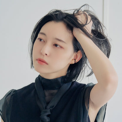 SV925 ユニセックス チェーン風 イヤーカフ（W/Y/B）