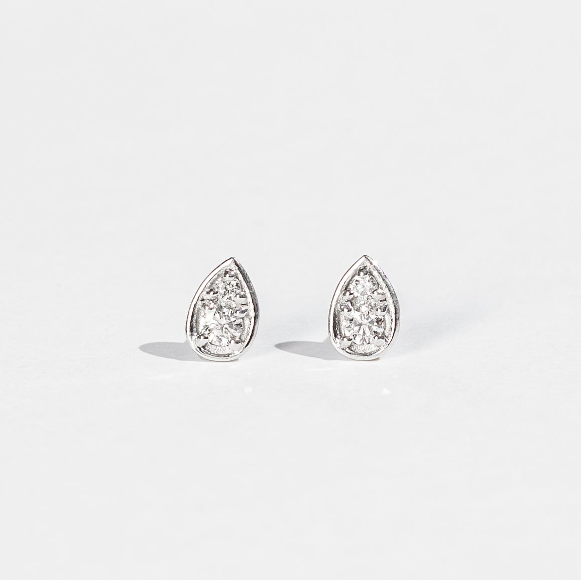 2022 Christmas Platinum Diamond Earrings｜96-3259
